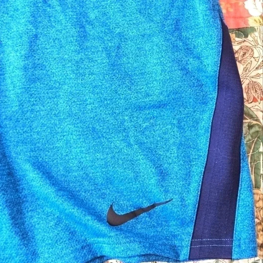 Nike Dri Fit shorts - Picture 3 of 5